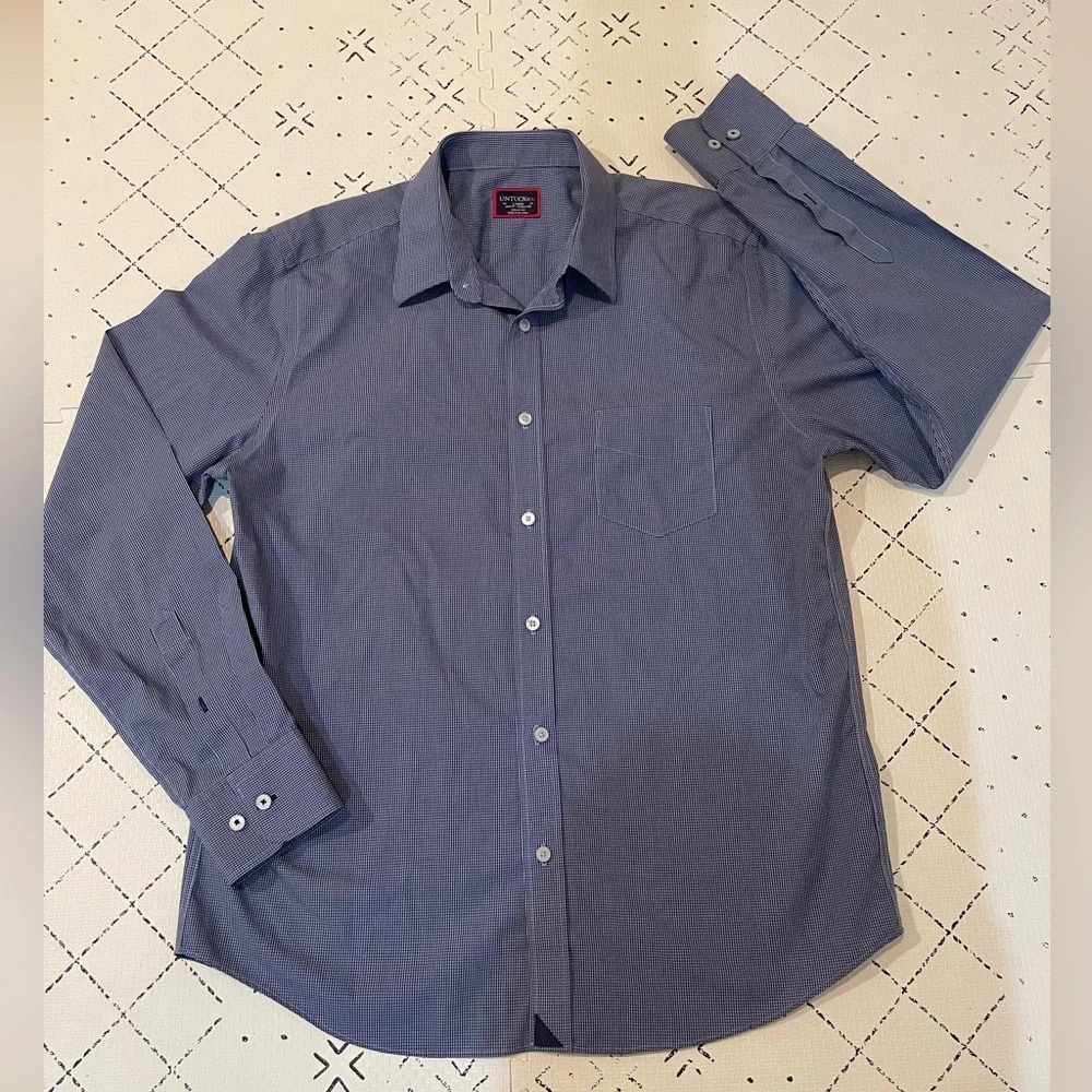 *Sale* UNTUCKit wrinkle free button down dress shirt large Marcasin slim fit